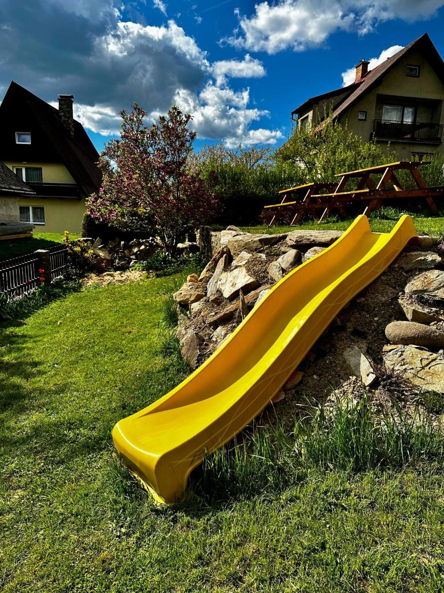 Apartmany Berlin - Rokytnice Nad Jizerou Exteriör bild